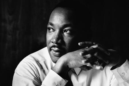 What documentary film examines the life and legacy of civil rights activist Martin Luther King Jr.?