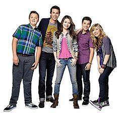 On the Nickelodeon show iCarly, the main character Carly is played by ___ Cosgrove. What is her first name?