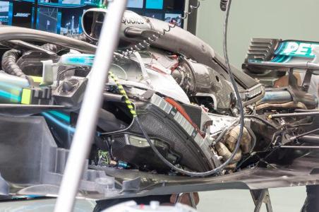 How many power units can an F1 driver use during a season?