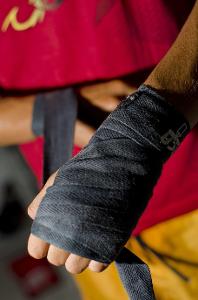 Which companies make fingerless gloves?