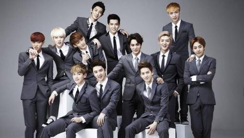 Who is the leader of Exo-k and who was the leader of Exo-m?