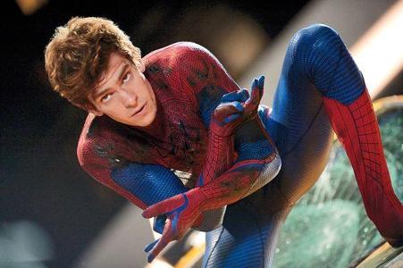 where does peter parker get bit by the radioactive spider?