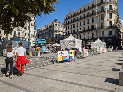 In which French city does the Lyon Street Food Festival take place?
