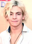 Ross Lynch (Austin & Ally, Teen Beach Movie)