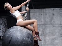 Wrecking ball Wrecking ball