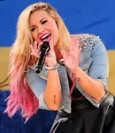 BLONED WITH PINK TIPS BLONED WITH PINK TIPS