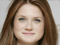 Bonnie Wright (Ginny Weasley) Bonnie Wright (Ginny Weasley)