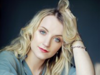 Evanna Lynch (Luna Lovegood) Evanna Lynch (Luna Lovegood)