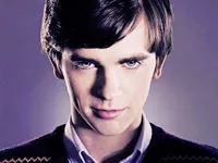 Freddie Norman (new Bates Motel Norman Bates) Freddie Norman (new Bates Motel Norman Bates)
