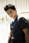 Josh Hutcherson Josh Hutcherson