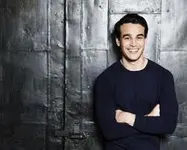 Simon Lewis Simon Lewis