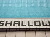 The shallow end! The shallow end!