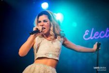 Electra Heart or Froot? (Marina & The Diamonds Albums) Electra Heart or Froot? (Marina & The Diamonds Albums)