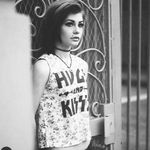 Which HeyThereImShannon Photo? (Youtube) Which HeyThereImShannon Photo? (Youtube)