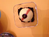 Eyeball or Premierball?(Pokemon) Eyeball or Premierball?(Pokemon)