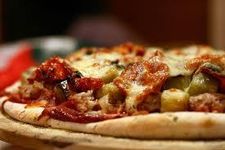 Calamari vs Pizza Calamari vs Pizza