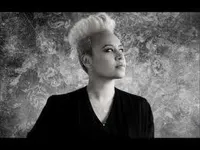 What do you know about Emeli Sande? What do you know about Emeli Sande?