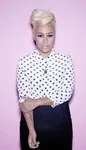 How well do you know EMELI SANDE? How well do you know EMELI SANDE?