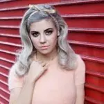 Marina and the Diamonds fan? Anybody a Marina and the Diamonds fan??? Marina and the Diamonds fan? Anybody a Marina and the Diamonds fan???