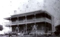 Does anyone else like ghost stories? I LOVE ghost stories! ;) btw, that picture of the house is an actual Australian ghost story, and it still exists Does anyone else like ghost stories? I LOVE ghost stories! ;) btw, that picture of the house is an actual Australian ghost story, and it still exists
