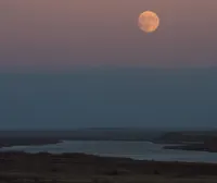 Don't forget to watch the skies tonight--it's a supermoon!!