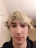xqc is so hot (heart eyes)