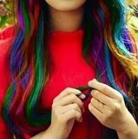 what colour of hair? what colour of hair?