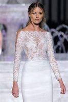 Choose the dress you think fits you. Choose the dress you think fits you.