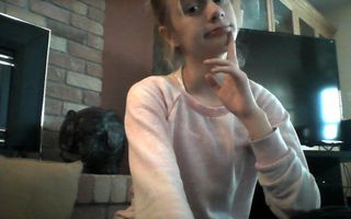 Is this Girl Pretty? Is this Girl Pretty?