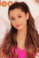 Do you prefer Ariana with red hair or brown hair? Do you prefer Ariana with red hair or brown hair?