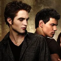 Who is hotter, From twilight Who is hotter, From twilight