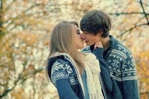 What Age Is Good For Your First Kiss? What Age Is Good For Your First Kiss?