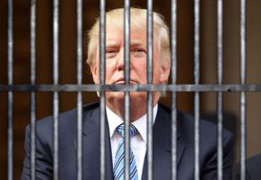 Who should go to jail, trump or Hillary? Who should go to jail, trump or Hillary?
