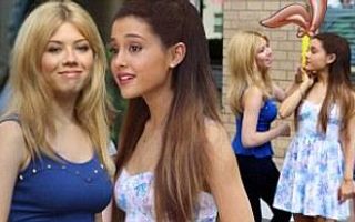 Nickelodeon costars Ariana Grande and Jennette McCurdy lark around on set of TV commercial | Mail Online Nickelodeon costars Ariana Grande and Jennette McCurdy lark around on set of TV commercial | Mail Online