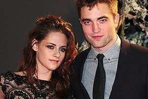 Robert Pattinson spends £30k on birthday present for Kristen Stewart | The Sun |Showbiz Robert Pattinson spends £30k on birthday present for Kristen Stewart | The Sun |Showbiz