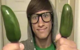 Alejandro - Lady Gaga Parody ( Jalapeño ) Alejandro - Lady Gaga Parody ( Jalapeño )