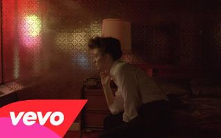 Lorde - Yellow Flicker Beat (Hunger Games) Lorde - Yellow Flicker Beat (Hunger Games)