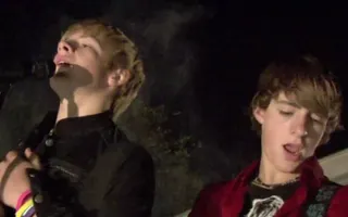 Justin Bieber "Love Me" - Rock Version - R5 Justin Bieber "Love Me" - Rock Version - R5