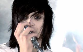 Black Veil Brides - Knives and Pens (OFFICIAL VIDEO) Black Veil Brides - Knives and Pens (OFFICIAL VIDEO)