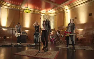 R5 -- #RockthatRock (Official Ring Pop Music Video) R5 -- #RockthatRock (Official Ring Pop Music Video)