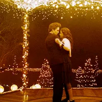 Kristen Stewart & Robert Pattinson Boogie On The Dance Floor! Take Dance Lessons! | PerezHilton.com Kristen Stewart & Robert Pattinson Boogie On The Dance Floor! Take Dance Lessons! | PerezHilton.com