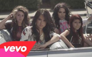 Becky G - Play It Again Becky G - Play It Again