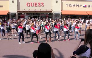 1D Flash Mob LA OFFICIAL 1D Flash Mob LA OFFICIAL