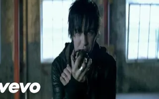 Three Days Grace - Pain Three Days Grace - Pain