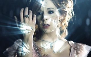 Shatter Me Featuring Lzzy Hale - Lindsey Stirling Shatter Me Featuring Lzzy Hale - Lindsey Stirling