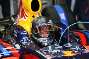 Which 2010 Formula 1 Driver Are You? Which 2010 Formula 1 Driver Are You?