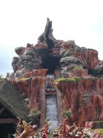 How Much Do YOU Know About Disneyland? How Much Do YOU Know About Disneyland?