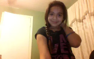 Does SHE Like You? (Boys Only) Does SHE Like You? (Boys Only)