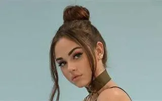 Does she actually like u? Does she actually like u?