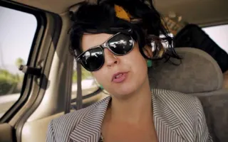 SIRAH - DOUBLE YELLOW LINES (OFFICIAL MUSIC VIDEO) SIRAH - DOUBLE YELLOW LINES (OFFICIAL MUSIC VIDEO)